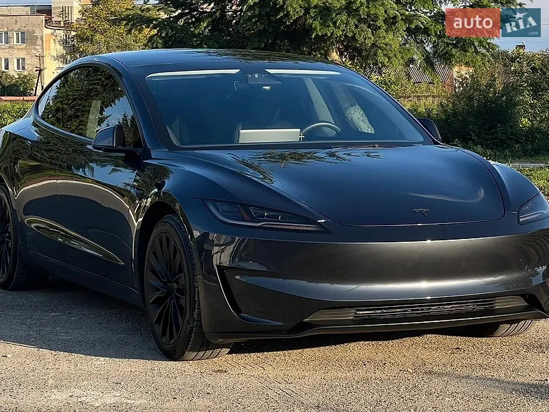 Tesla Model 3