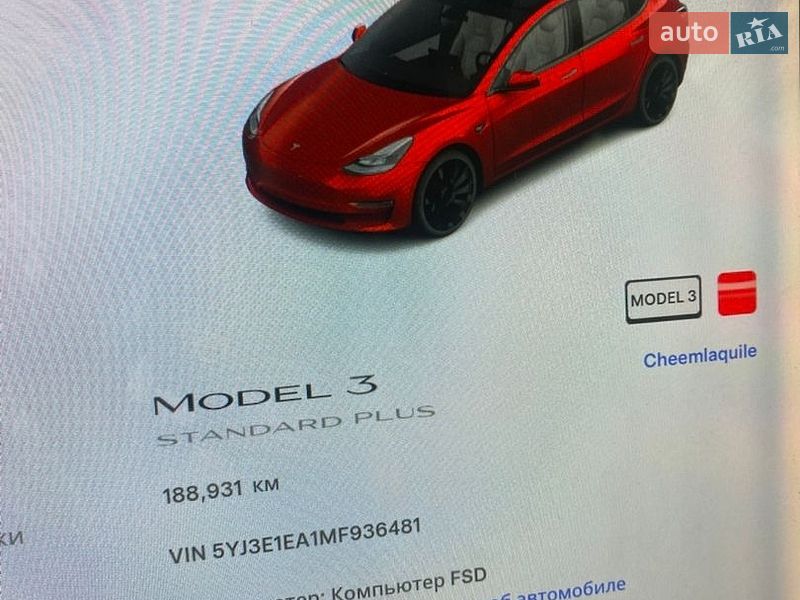 Седан Tesla Model 3 2021 в Ровно