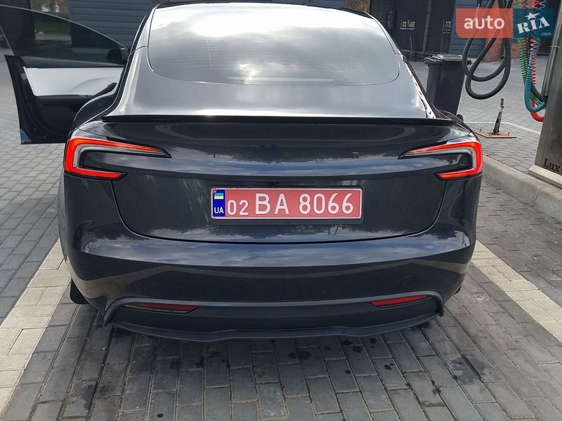 2025 Tesla Model-3, VIN 5YJ3E1EA4SF898256:plate — фото 1 (autoria)