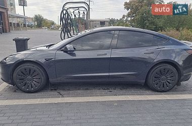 Седан Tesla Model 3 2025 в Кропивницькому