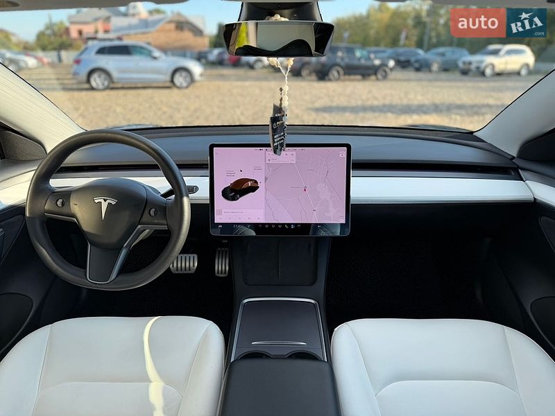 Седан Tesla Model 3 2021 в Коломые