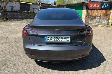 Седан Tesla Model 3 2022 в Києві