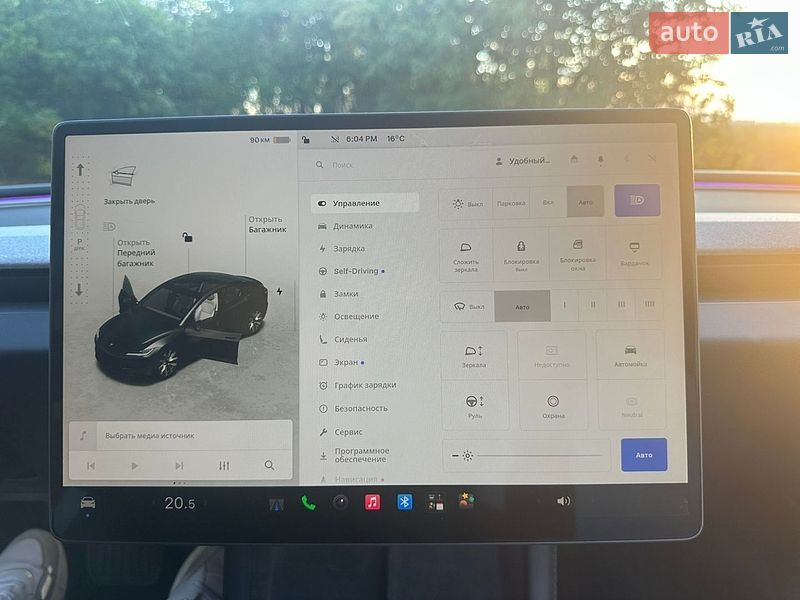 Седан Tesla Model 3 2024 в Запоріжжі