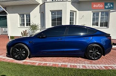 Седан Tesla Model 3 2019 в Ивано-Франковске фото 2 Седан Tesla Model 3 2019 в Ивано-Франковске