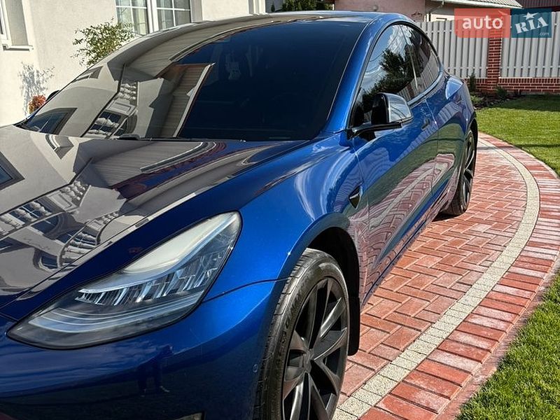 Седан Tesla Model 3 2019 в Ивано-Франковске фото 13 Седан Tesla Model 3 2019 в Ивано-Франковске