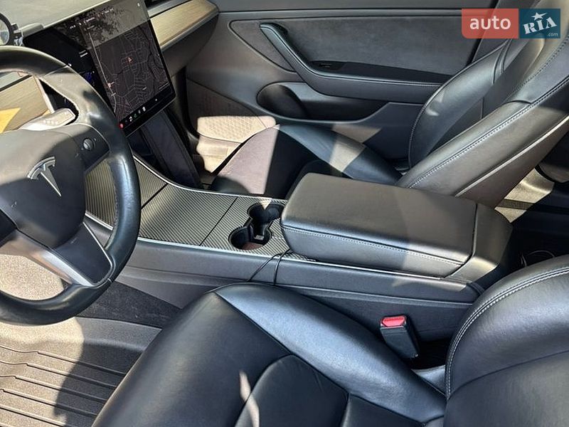 Седан Tesla Model 3 2019 в Ивано-Франковске фото 16 Седан Tesla Model 3 2019 в Ивано-Франковске