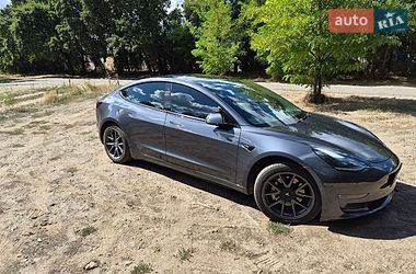 Седан Tesla Model 3 2022 в Одесі