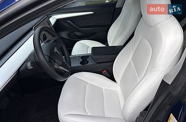 Седан Tesla Model 3 2022 в Полтаве