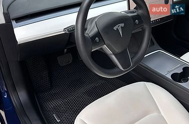 Седан Tesla Model 3 2022 в Полтаве