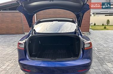 Седан Tesla Model 3 2022 в Полтаве