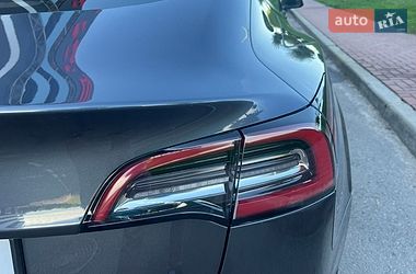Седан Tesla Model 3 2022 в Києві