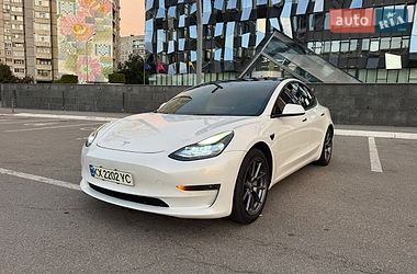 Седан Tesla Model 3 2022 в Харкові