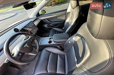 Седан Tesla Model 3 2022 в Харкові