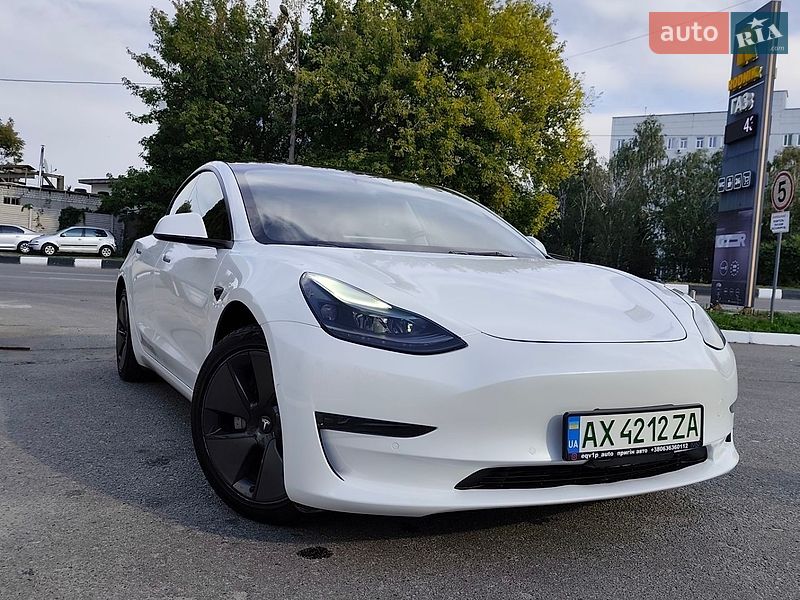 Седан Tesla Model 3 2022 в Харькове