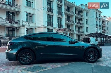 Седан Tesla Model 3 2024 в Одессе