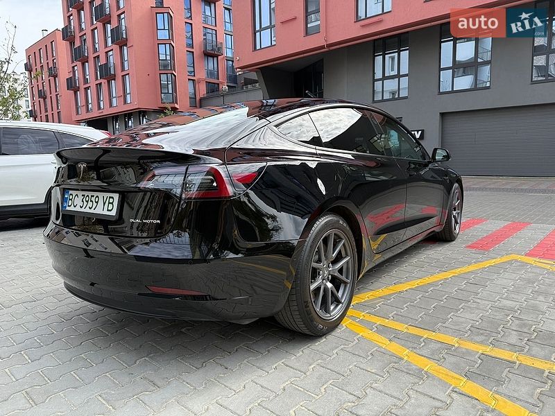 Седан Tesla Model 3 2022 в Львові фото 6 Седан Tesla Model 3 2022 в Львові