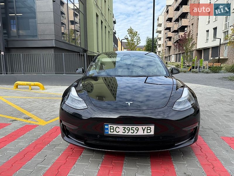Седан Tesla Model 3 2022 в Львові фото 9 Седан Tesla Model 3 2022 в Львові