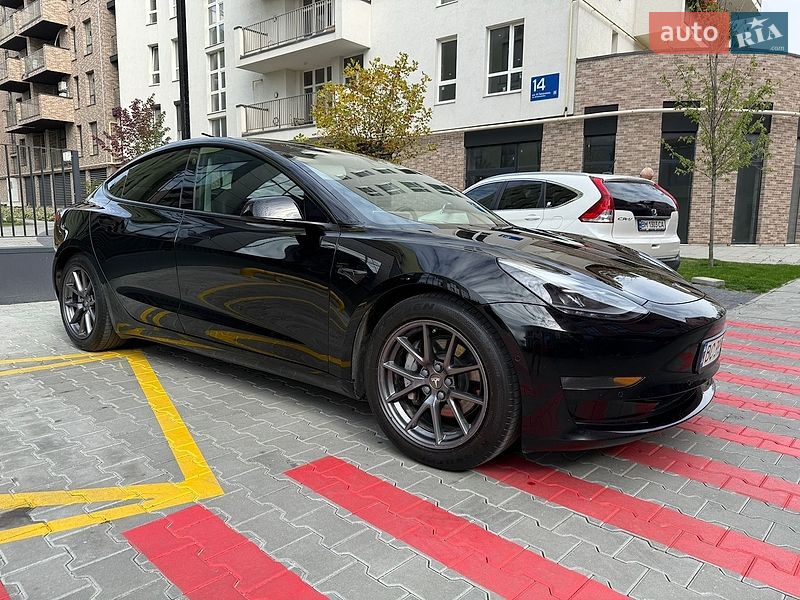 Седан Tesla Model 3 2022 в Львові фото 8 Седан Tesla Model 3 2022 в Львові