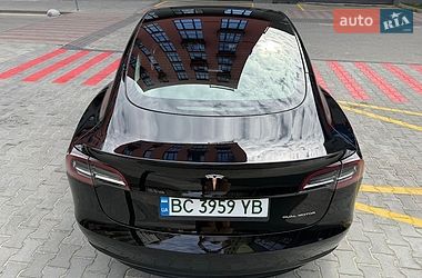 Седан Tesla Model 3 2022 в Львові фото 12 Седан Tesla Model 3 2022 в Львові