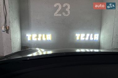Седан Tesla Model 3 2022 в Львові фото 29 Седан Tesla Model 3 2022 в Львові