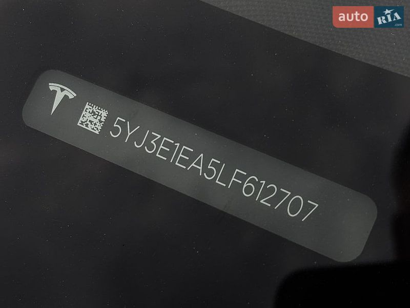 Седан Tesla Model 3 2019 в Белогородке