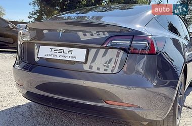 Седан Tesla Model 3 2021 в Виннице