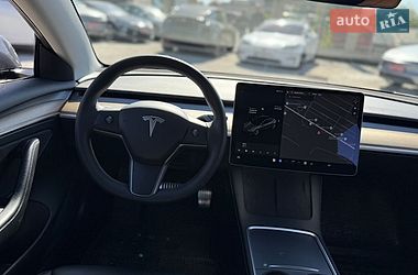 Седан Tesla Model 3 2021 в Виннице