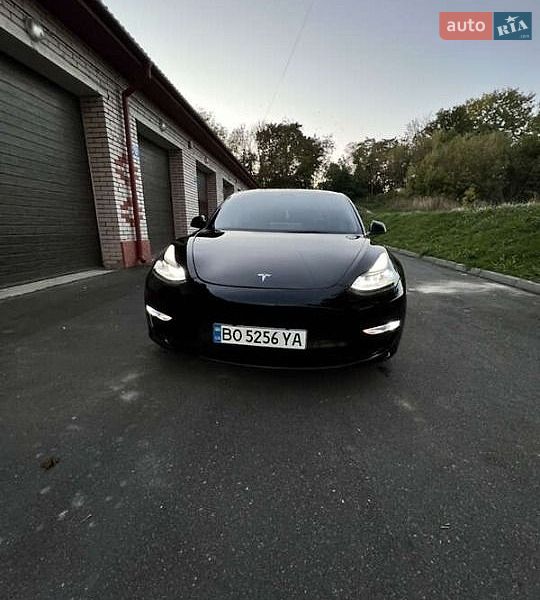 Tesla Model 3 2022 Tesla Model 3 2022