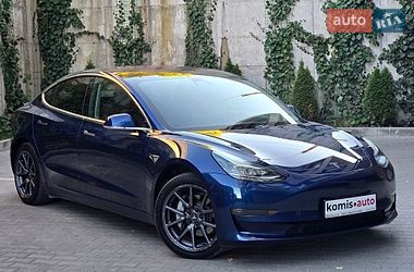 Седан Tesla Model 3 2018 в Хмельницькому