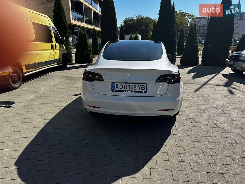 Седан Tesla Model 3 2021 в Ужгороді фото 6 Седан Tesla Model 3 2021 в Ужгороді