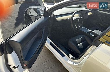 Седан Tesla Model 3 2021 в Ужгороді фото 4 Седан Tesla Model 3 2021 в Ужгороді