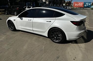 Седан Tesla Model 3 2021 в Ужгороді фото 3 Седан Tesla Model 3 2021 в Ужгороді