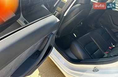 Седан Tesla Model 3 2021 в Ужгороді фото 5 Седан Tesla Model 3 2021 в Ужгороді