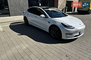 Седан Tesla Model 3 2021 в Ужгороді фото 8 Седан Tesla Model 3 2021 в Ужгороді
