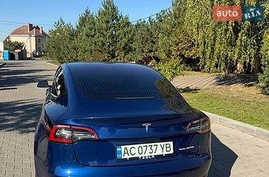 Седан Tesla Model 3 2019 в Луцьку