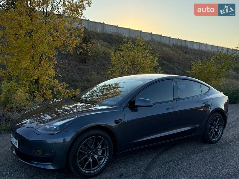Седан Tesla Model 3 2021 в Одессе фото 24 Седан Tesla Model 3 2021 в Одессе