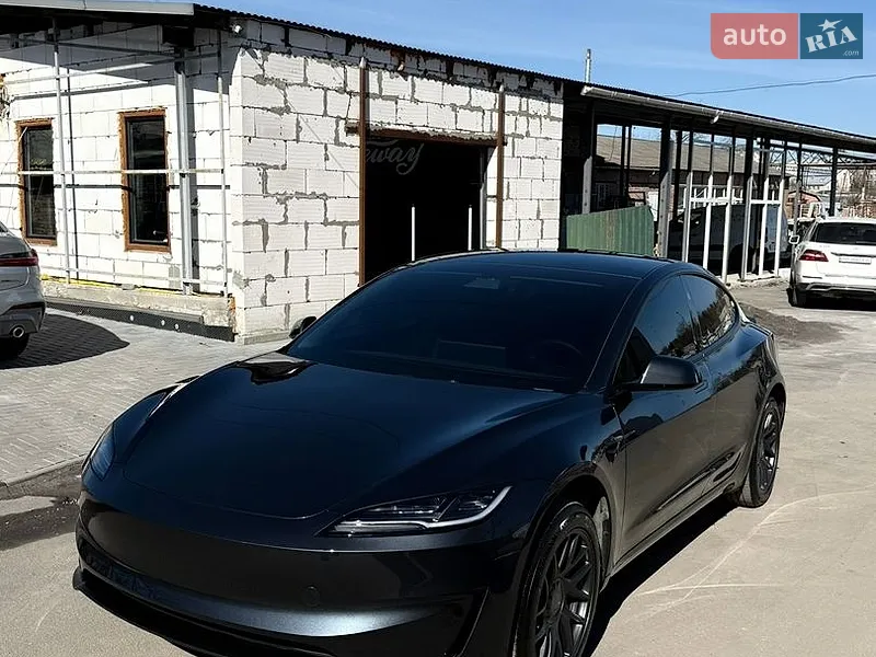 Tesla Model 3