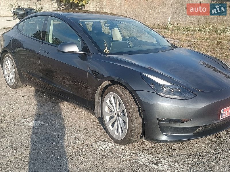 Седан Tesla Model 3 2022 в Хмельницькому
