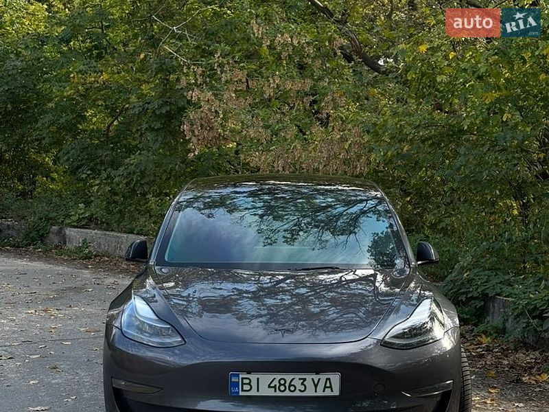 Седан Tesla Model 3 2023 в Полтаві фото Седан Tesla Model 3 2023 в Полтаві