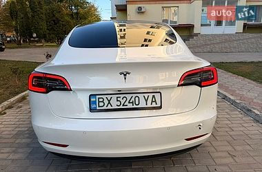 Седан Tesla Model 3 2021 в Кам'янець-Подільському