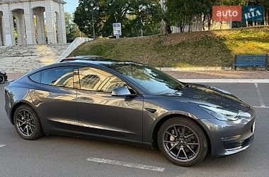 Седан Tesla Model 3 2021 в Одессе фото 10 Седан Tesla Model 3 2021 в Одессе