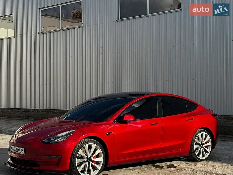 Tesla Model 3 2019
