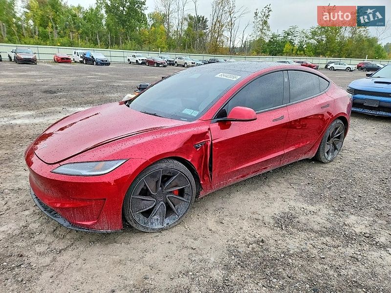 Tesla Model 3 2024