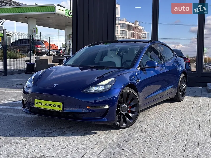 Tesla Model 3 2023
