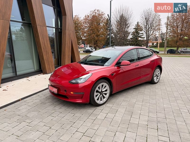 Седан Tesla Model 3 2022 в Луцке фото 2 Седан Tesla Model 3 2022 в Луцке