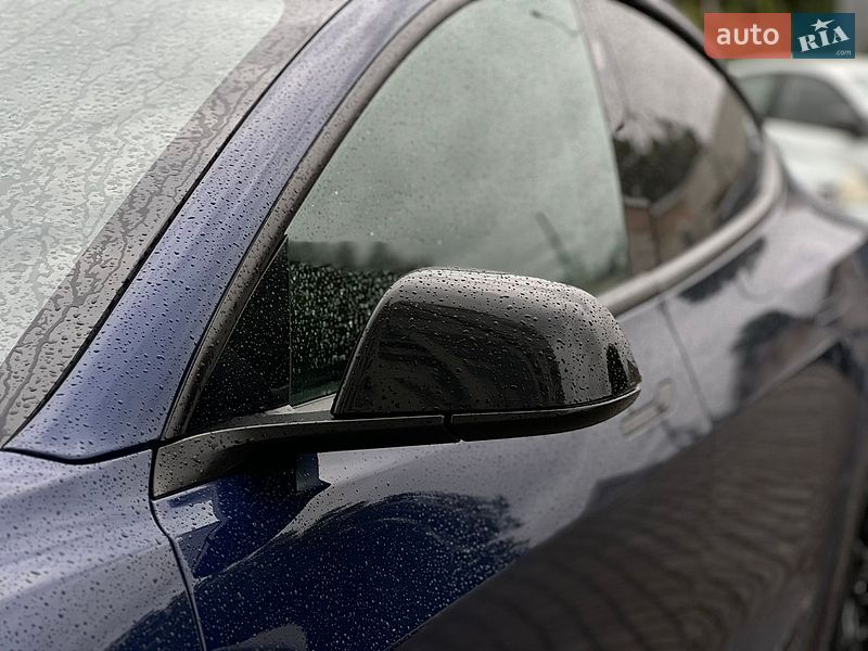 Седан Tesla Model 3 2022 в Одесі
