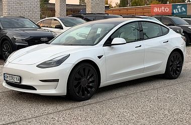 Седан Tesla Model 3 2023 в Житомире