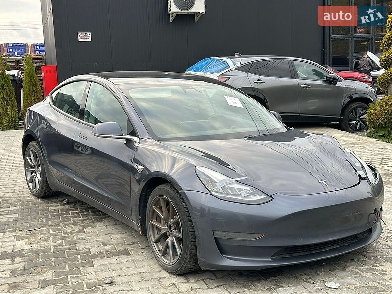 Tesla Model 3 2019 Tesla Model 3 2019