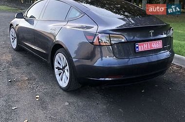 Седан Tesla Model 3 2022 в Івано-Франківську