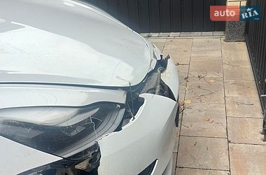 Седан Tesla Model 3 2020 в Вінниці